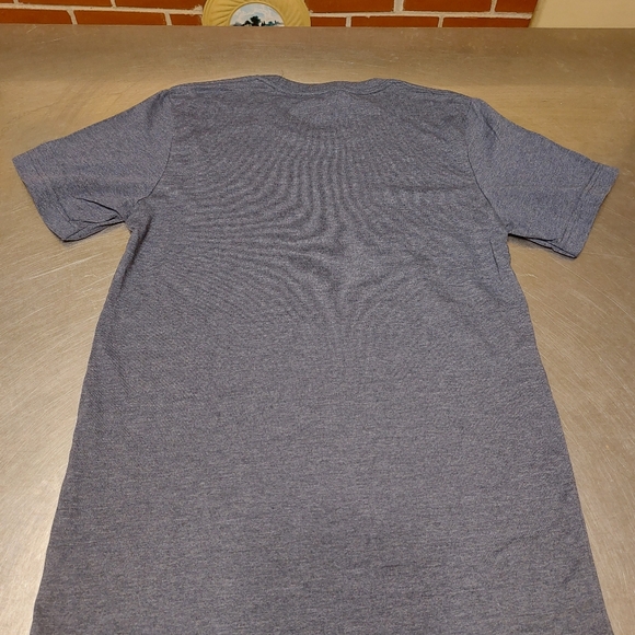 NWOT Equine & Design STRONG AF Equestrian T-Shirt Small Gray - Picture 5 of 5